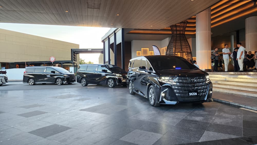 ZahraGO fleet providing official transport for the ASEAN-China Tourism Dialogue in Langkawi